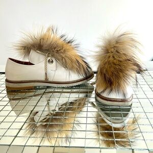 Sheridan Mia Sz 39 Lace Up Cream Leather Oxford with Detachable Fox Fur Top